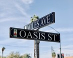 Intersection_of_downtown_Indio__CA.jpg