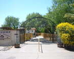 Alameda_park_zoo_entrance.jpg