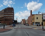 Downtown_Eau_Claire_looking_north.jpg