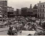 Marketing_cotton_Montgomery_Alabama_circa_1900.jpg