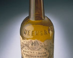 Bourbon-bottle_from_Gettysburg.jpeg