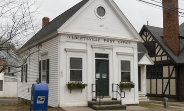 Gilbertsville_NY_Post_Office_Mar_10.jpg