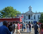 Lafayette_Co_Mississippi_courthouse_during_Double_Decker_Festival.jpg