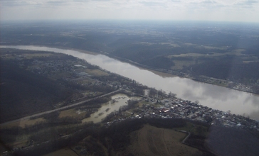 Ripley_on_the_Ohio_River.jpg