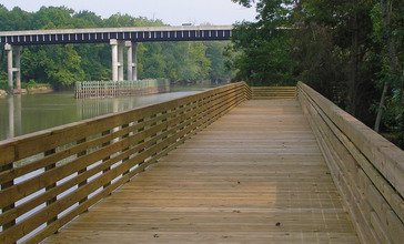 Roanoke_River_at_Williamston.jpg