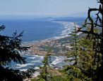 View_of_Yachats_from_Perpetua.jpg
