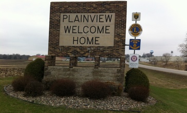 Plainview_Welcome_Home_sign__Plainview__Minnesota__001.jpg