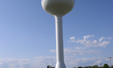 Barnesville_water_tower.JPG