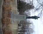 Cambridge_Veterans_Memorial_-_panoramio.jpg
