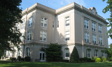 Spencer_County_Courthouse_in_Rockport.jpg