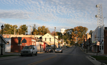 Syracuse-indiana-downtown-north.jpg