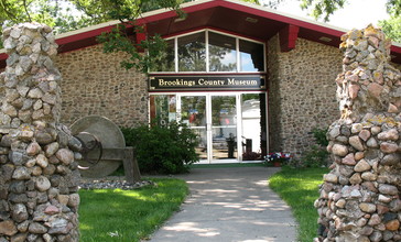 BrookingsCountyMuseum.JPG