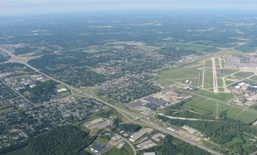 Vandalia_and_the_Dayton_Airport.jpg