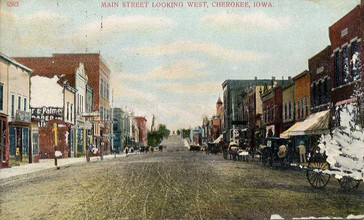 Cherokee_Iowa_1909_Main_Street_Looking_West.jpeg