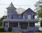 Dunkirk_purple_house.jpg