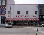 Walton_s_Five_and_Dime_store__Bentonville__Arkansas.jpg