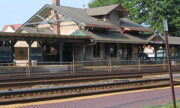 Wynnewood_Station_Pennsylvania.jpg