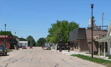 Eagle__Nebraska_4th_Street_from_F_2.JPG