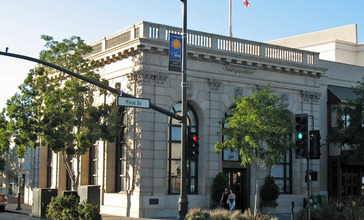 Bank_of_Italy__Livermore__CA_.JPG