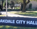 Oakdale__LA__City_Hall_IMG_0159.JPG
