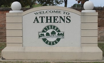 Athens__TX__welcome_sign_IMG_0318.JPG