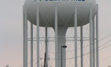 CedarHillWaterTower20070127.jpg