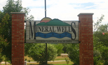 Mineral_Wells__TX__sign_Picture_2222.jpg