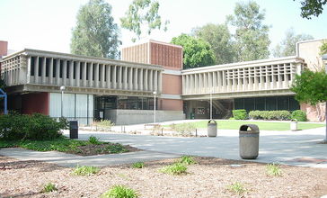 Cal_poly_pomona_building_7_maston.jpg