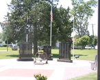 Forreston__IL_Veterans_Memorial_01.JPG