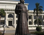 Father_Junípero_Serra_Statue.jpg