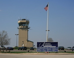 Aurora_Municipal_Airport__Illinois_-1.JPG