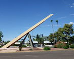 Sun_City_Sundial_5768.jpg