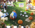 Sycamore_IL_Courthouse_lawn_Pumpkin_Fest_2007.JPG
