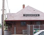 Woodstock_Illinois_Railroad_Station_01.jpg