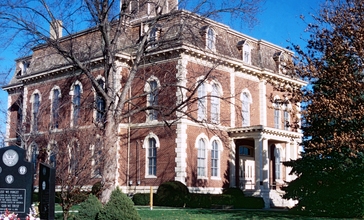 EffinghamCountyCourthouse_EffinghamIL.jpg