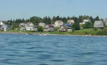 Shorefront_houses__Jonesport_Maine__USA.jpg