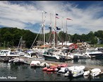 Boats_at_dock_in_Camden__Maine.jpg