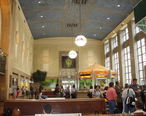 Newark_Pennsylvania_Station_interior.jpg