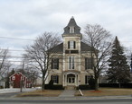 Old_Town_Hall__Chelmsford_MA.jpg