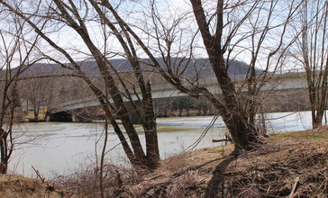Pennsylvania_Route_239_bridge_over_the_Susquehanna_River.JPG
