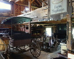 Interior_view_-_Hadley_Farm_Museum_-_DSC07615.JPG