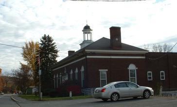 Lanesborough_Town_Hall.JPG