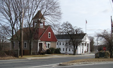 Taft_Public_Library_and_Mendon_Town_Hall__MA.jpg