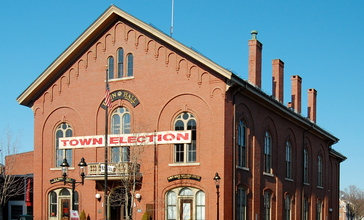 Andover_Town_Hall.JPG