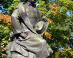 Nathaniel_Hawthorne_statue_-_Salem__Massachusetts.JPG