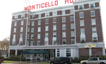 Monticello_hotel.jpg