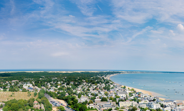 View_of_Provincetown_from_Pilgrim_Monument_looking_east__MA__USA_-_Sept__2013.jpg