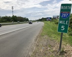 2018-05-20_15_01_03_View_north_along_Interstate_287__Middlesex_Freeway__between_Exit_4_and_Exit_5_in_South_Plainfield__Middlesex_County__New_Jersey.jpg