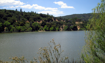 Lake_Hughes-kmf.JPG