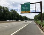 2018-07-21_12_16_08_View_south_along_New_Jersey_State_Route_444__Garden_State_Parkway__north_of_Exit_159__Interstate_80__Saddle_Brook__Paterson__in_Rochelle_Park_Township__Bergen_County__New_Jersey.jpg